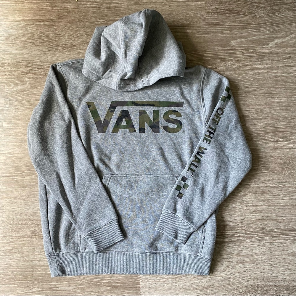 COPY - Vans hoodie medium in BOYS not mens